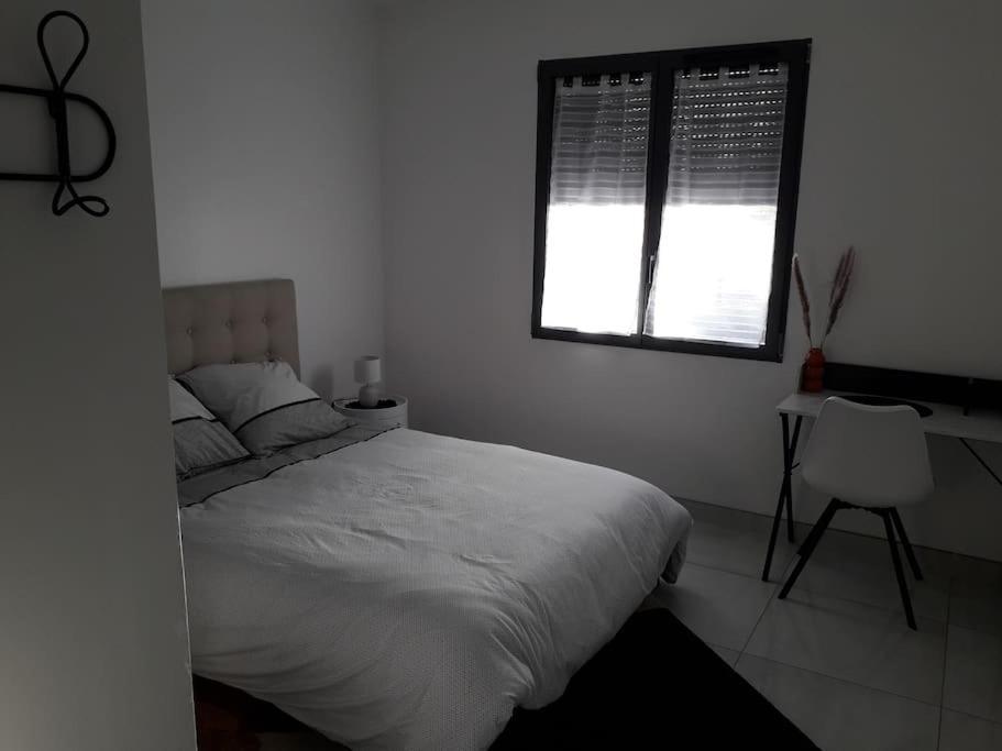 Maison Neuve De Standing 150 M2 Croix-Chapeau Экстерьер фото
