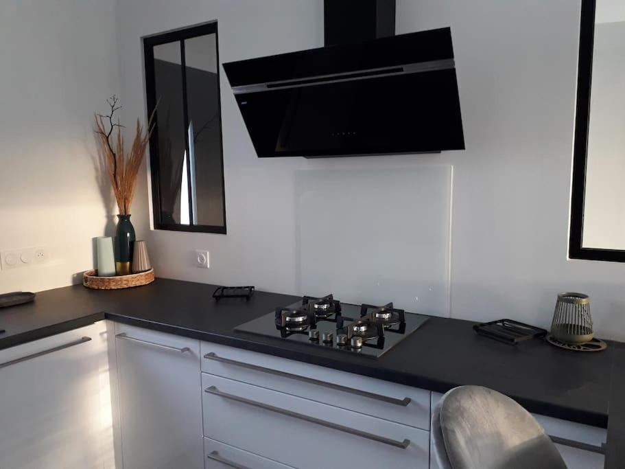 Maison Neuve De Standing 150 M2 Croix-Chapeau Экстерьер фото